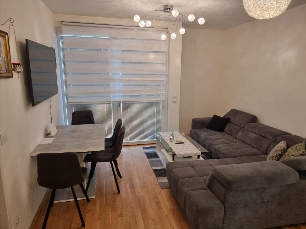 Das Schone Wien Εξωτερικό φωτογραφία